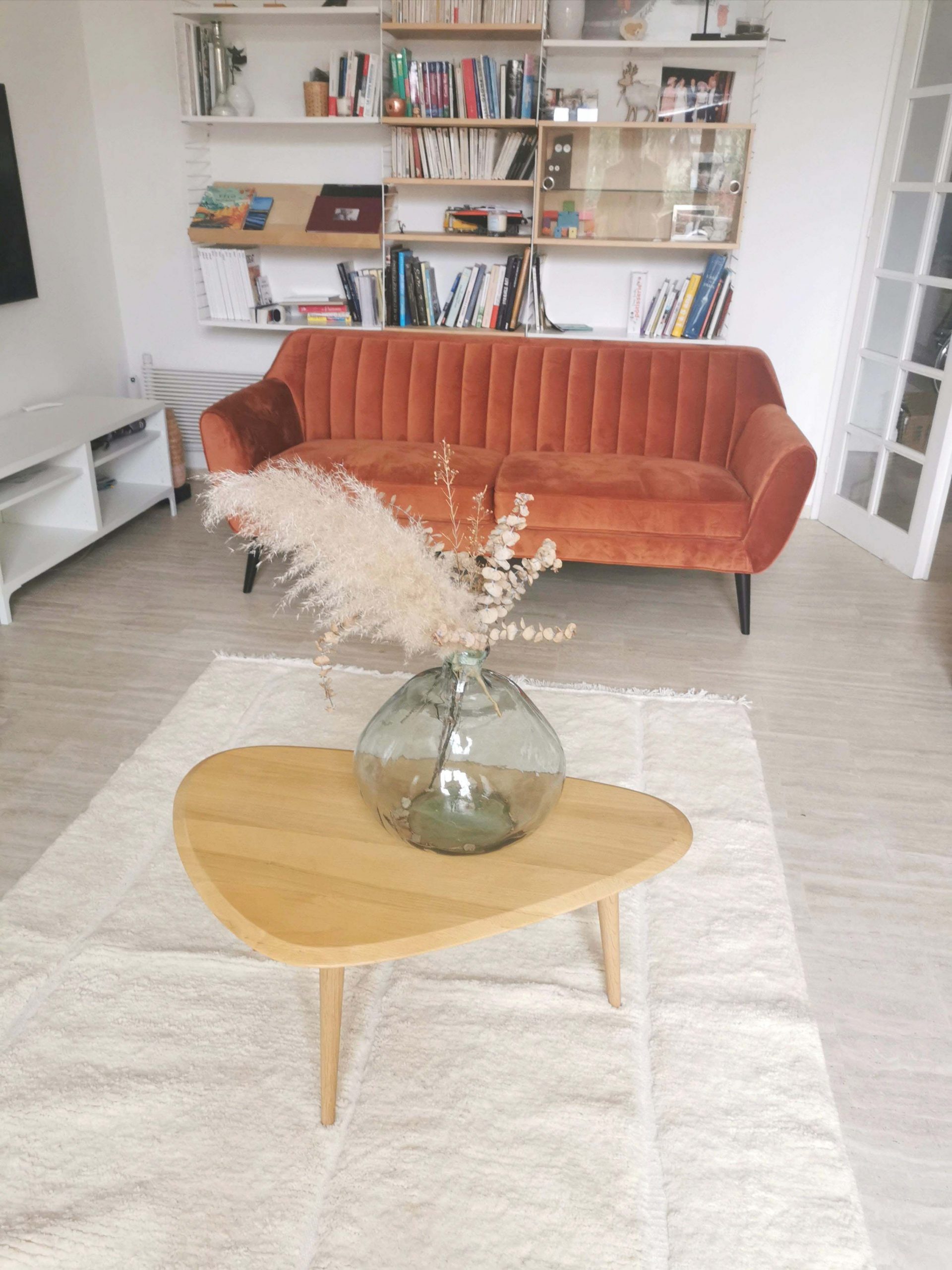 Tapis Béni Ouarain blanc à motifs lignes n°42 – Image 3